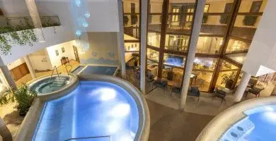 Colosseum Wellness Hotel - Ermäßiger Preis für Rentner mit Halbpension