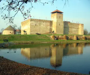 Gyula